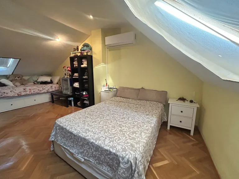 ESPECTACULAR CHALET EN EL LEGUARIO – PARLA — Casalia Inmobiliaria, Parla (foto 31 de 36)